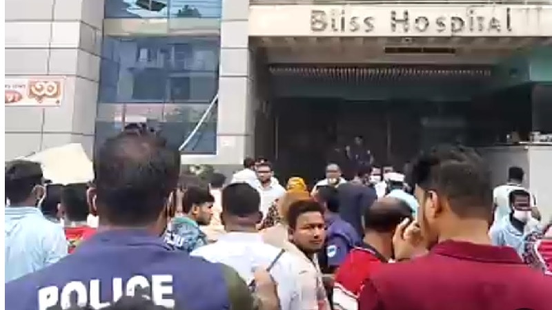 সাতক্ষীরায় ব্লিজ হাসপাতালে আগুন: দেড় ঘণ্টার চেষ্টায় নিয়ন্ত্রণে